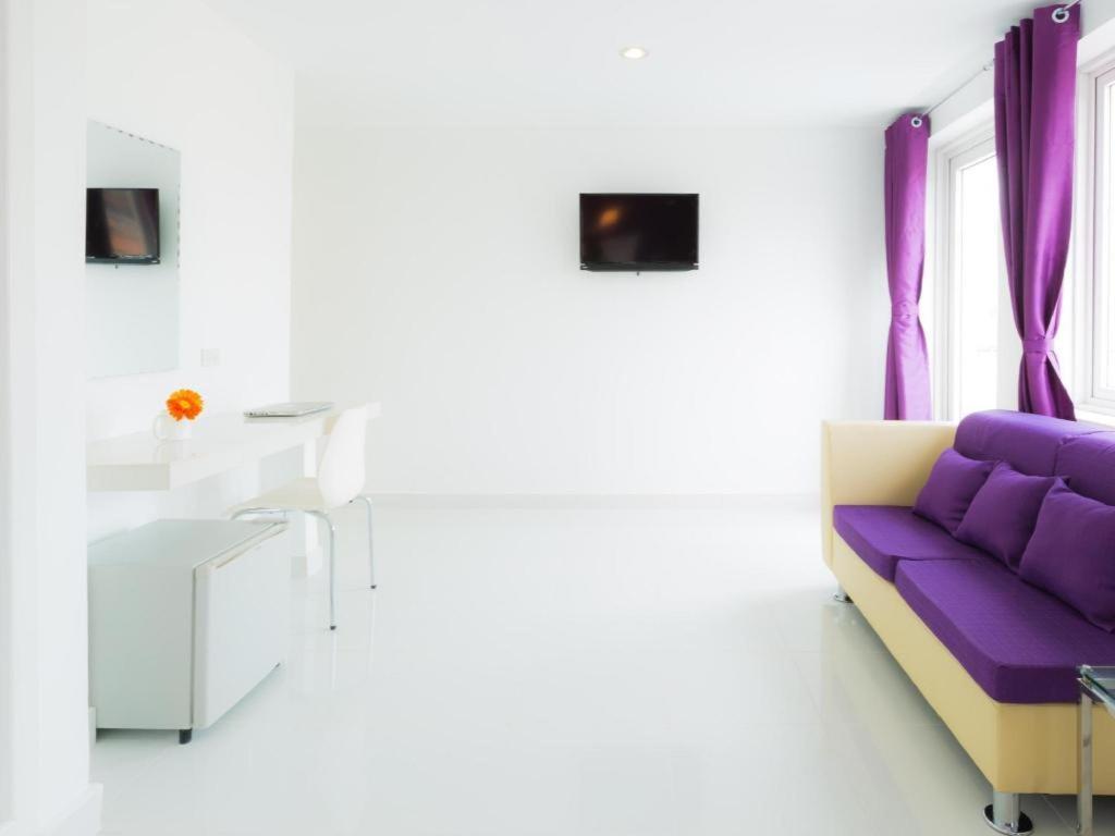 Hotel Zing Phnom Penh Exterior foto