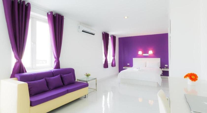 Hotel Zing Phnom Penh Exterior foto